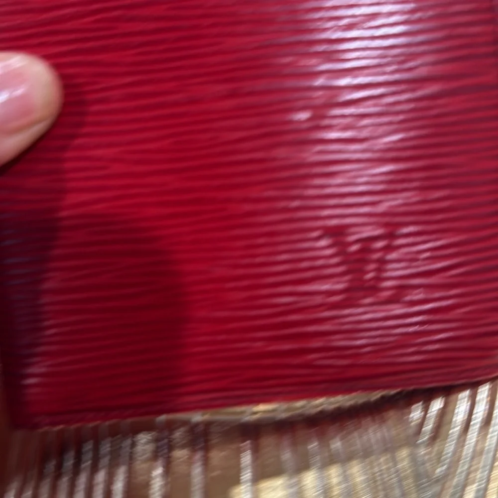 Louis Vuitton Leather Epi Wallet - Picture 12 of 12